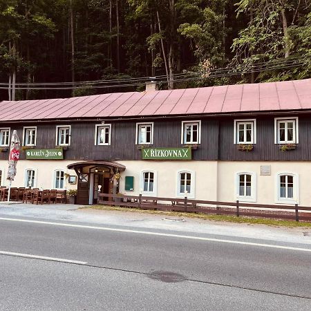Pod Svatou Annou - Penzion A Rizkovna Horni Marsov Luaran gambar